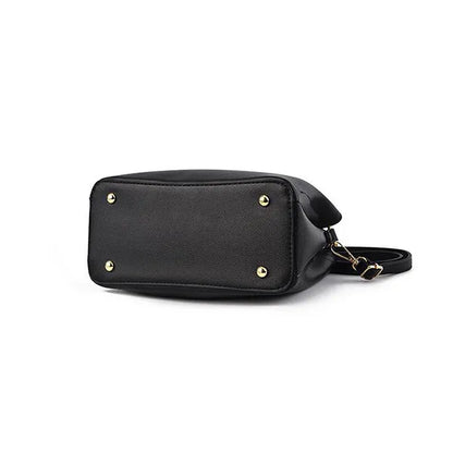 Elegant Black Leather Adjustable Strap Handbag