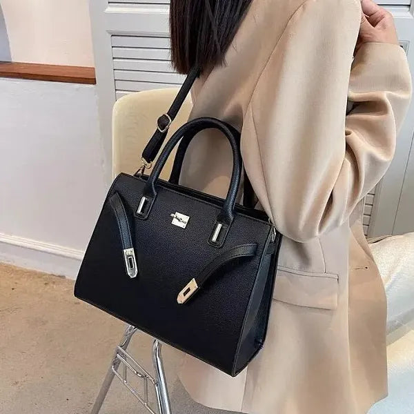 Two Pieces Elegant Black Leather Handbags Set
