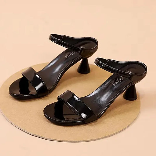 Open-Toe Strap Closure Outdoor Party Wear Women Heeled Sandals